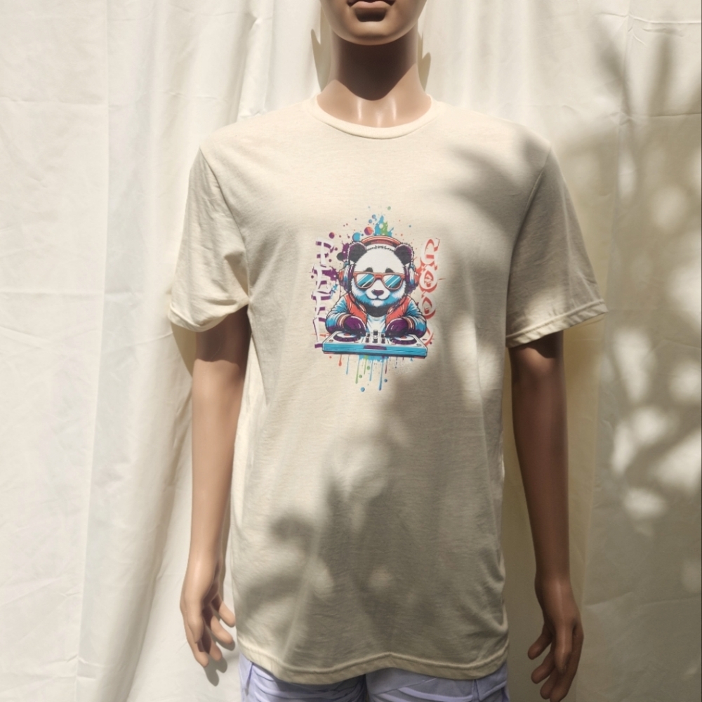 I'm selling a nice shirt with a logo dj